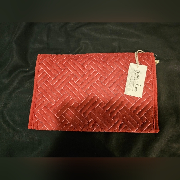 Grace and lace portable jewelery organizer - Picture 1 of 6